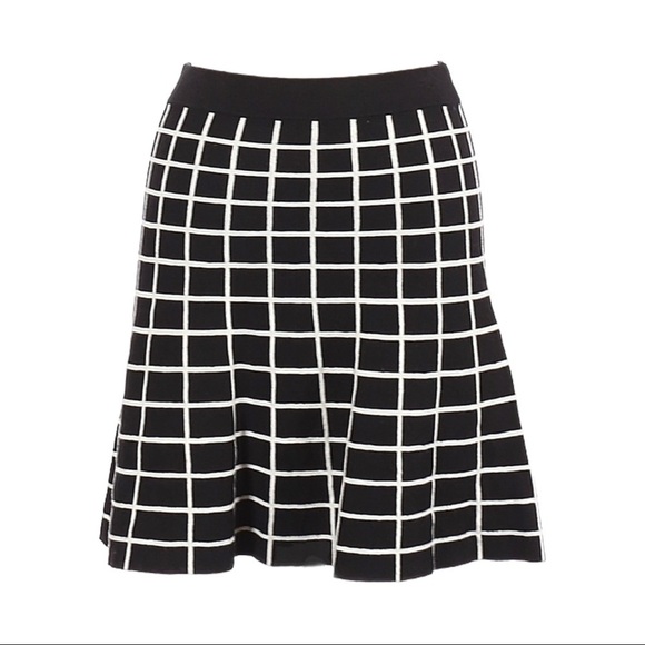 🌺 Ann Taylor Factory Grid Line Stretchy Flare Mini Skirt Size S Petite - Picture 1 of 6